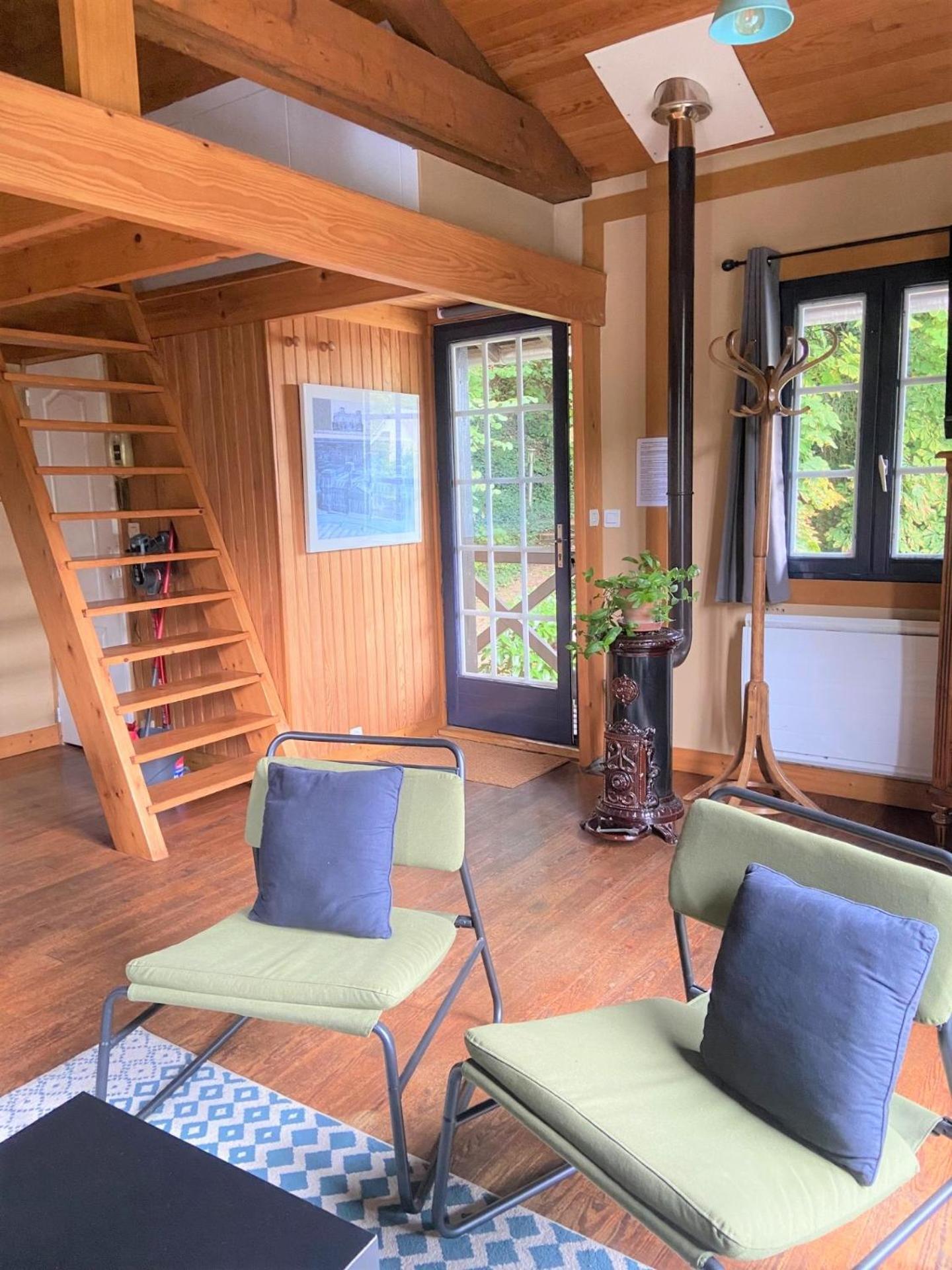 Le Chalet Bucolique Au Bord De L'Eau Olivet  Eksteriør billede