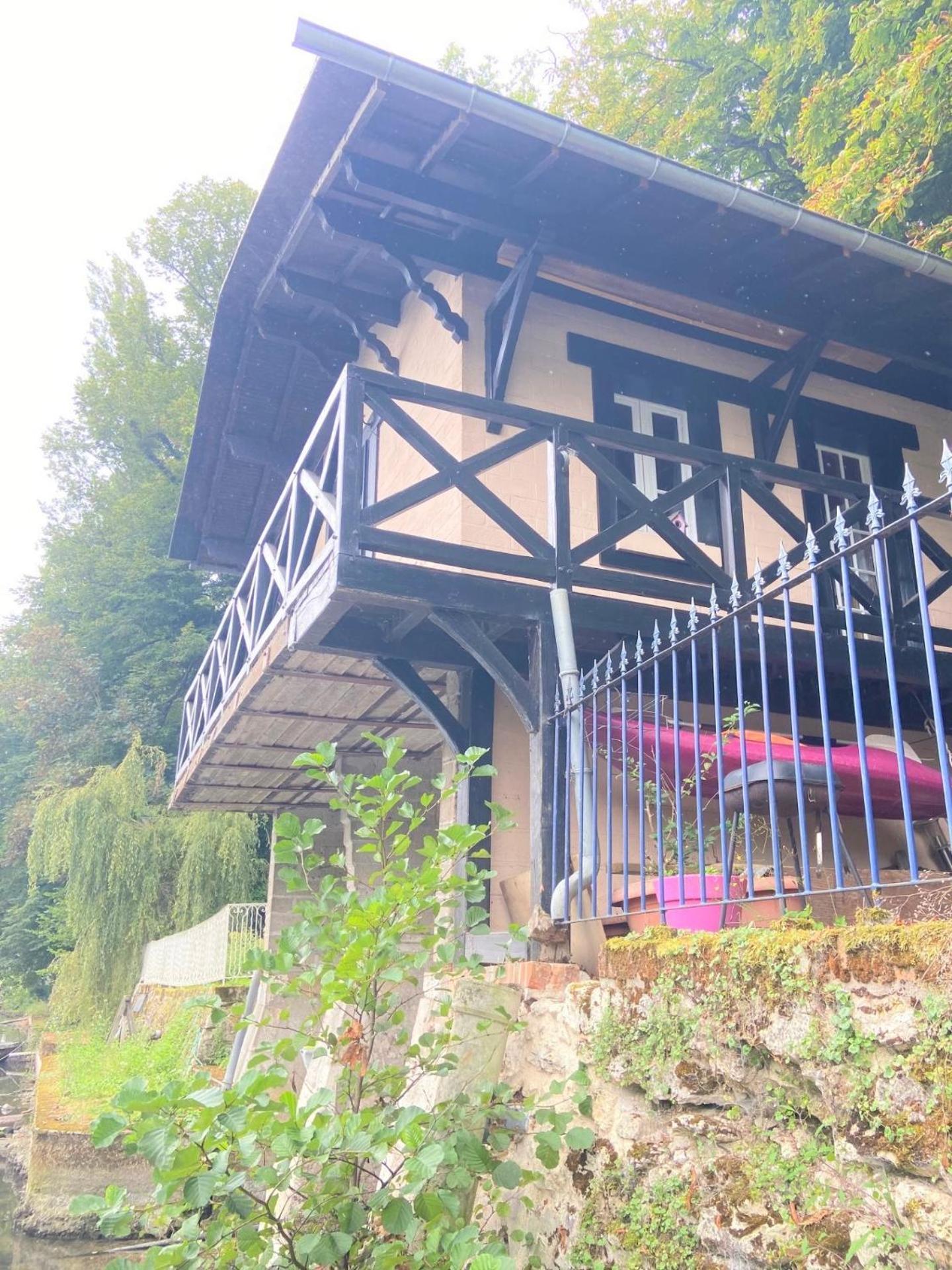 Le Chalet Bucolique Au Bord De L'Eau Olivet  Eksteriør billede